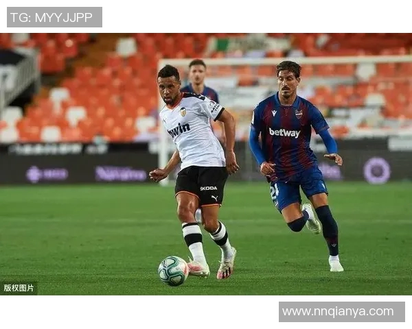 拉科鲁尼亚主场迎战瓦伦西亚双方争夺西甲宝贵积分之战