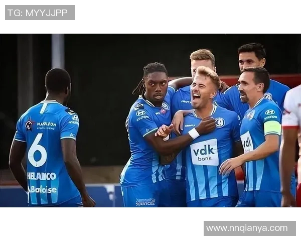 斯旺西主场迎战布里斯双方争夺激烈期待精彩对决 斯旺西主场迎战布里斯双方争夺激烈期待精彩对决