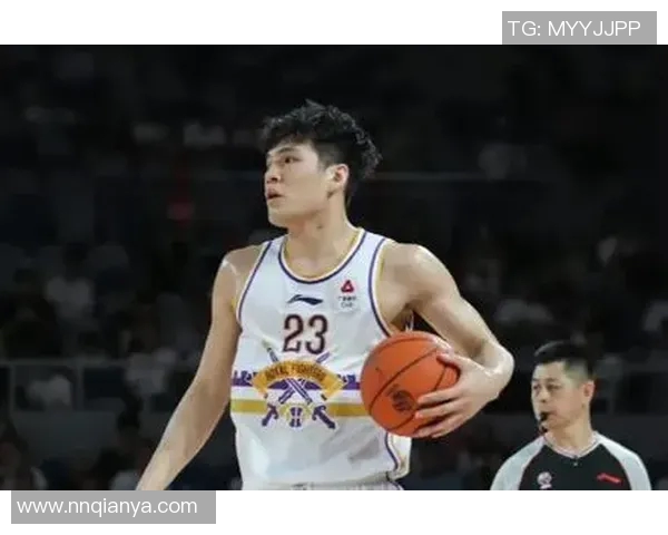 南安连队与牛津连队激战正酣谁能在这场较量中笑到最后 南安连队与牛津连队激战正酣谁能在这场较量中笑到最后